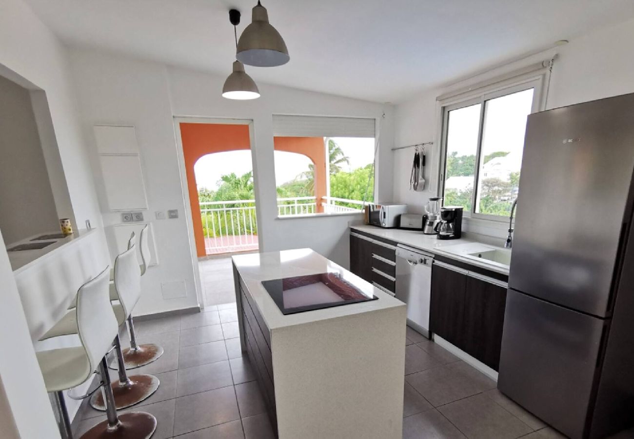 Villa à Le Gosier - Villa au Gosier ref G112A 5ch piscine 100m plage