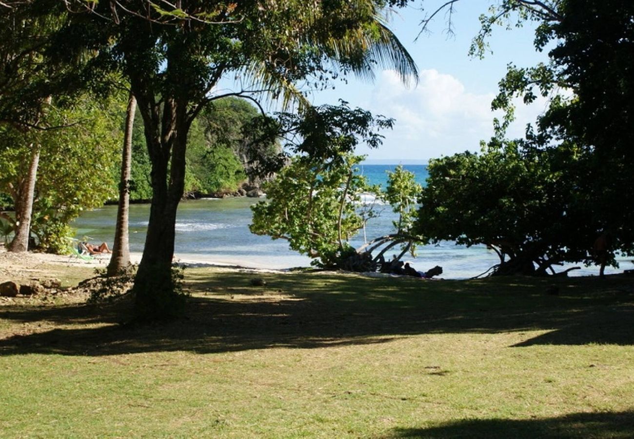Villa à Le Gosier - Villa au Gosier ref G112A 5ch piscine 100m plage