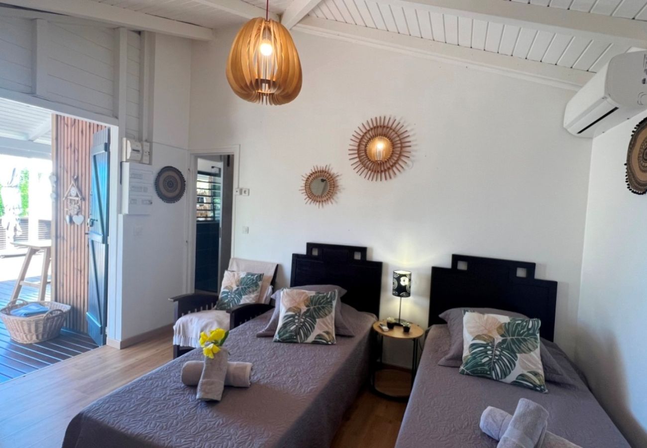 Villa à Deshaies - Villa à Deshaies G128B 3 chambres piscine vue mer