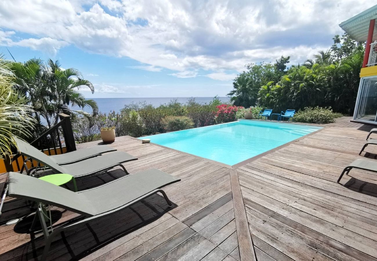 Villa à Pointe-Noire - Villa à Pointe Noire G187D vue mer 12 pers piscine