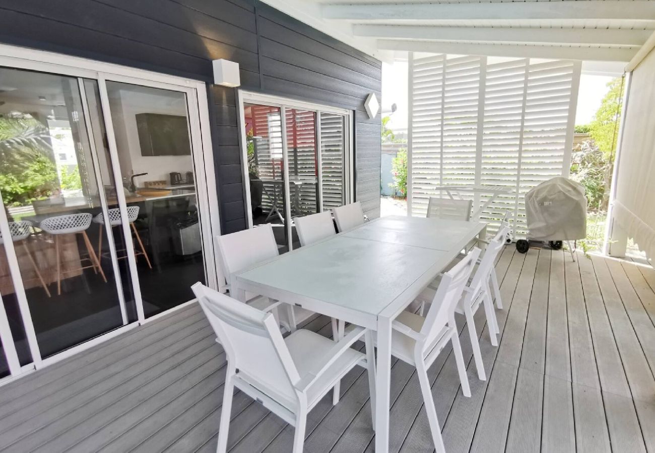 Villa à Saint-François - Villa à Saint François G163C 4 ch piscine plage