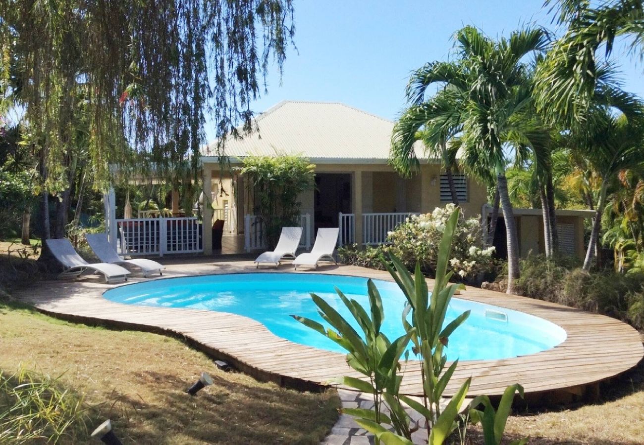 Villa à Sainte-Anne - Villa à Sainte Anne G135D - 3 ch piscine 7 pers