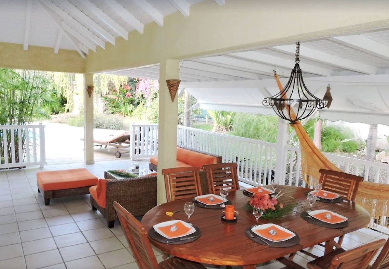 Villa à Sainte-Anne - Villa à Sainte Anne G135D - 3 ch piscine 7 pers