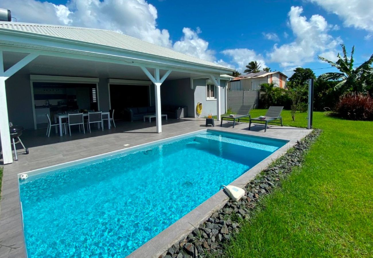 Villa à Le Gosier - Villa Gosier ref G111A 3ch 6 pers piscine