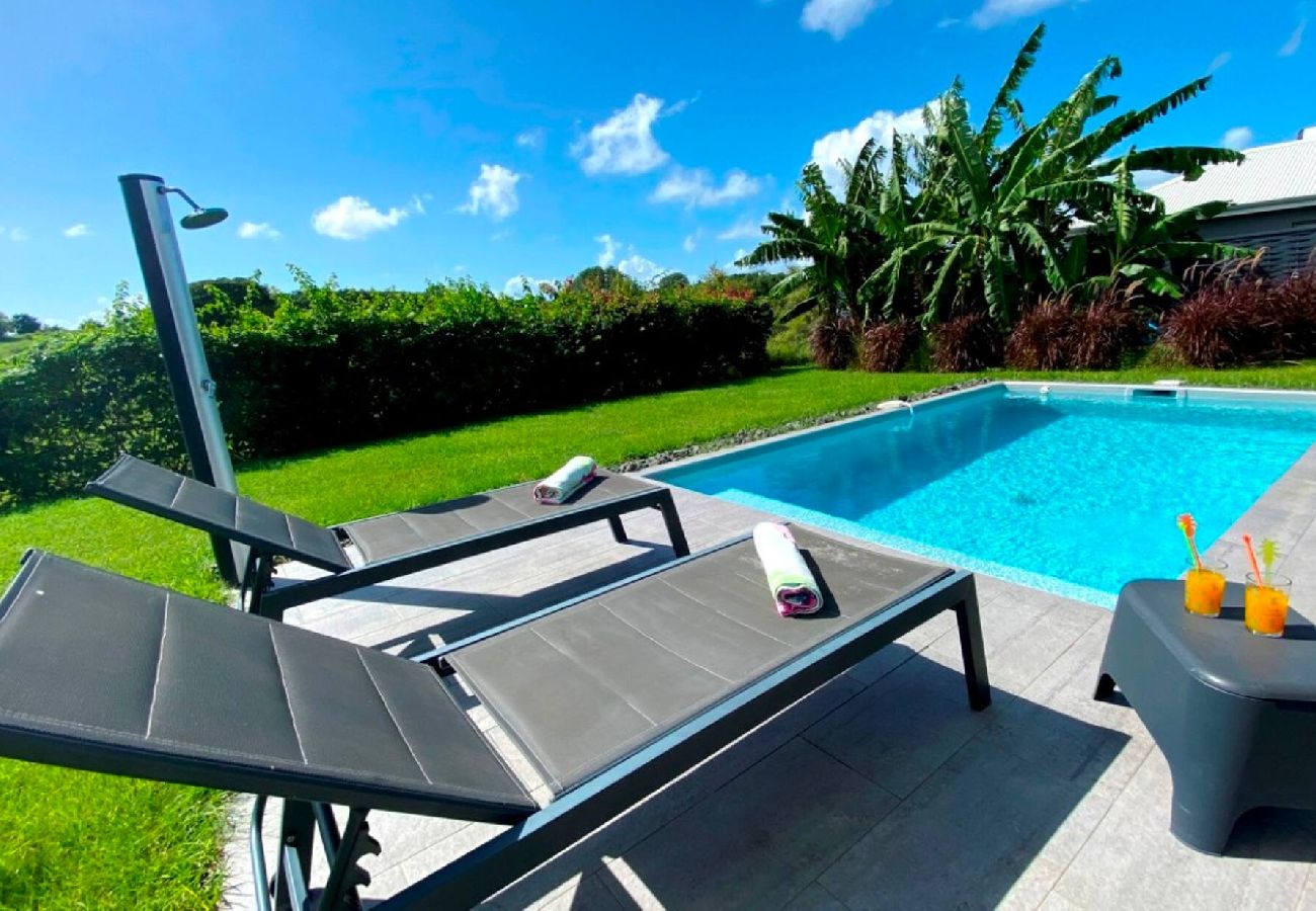 Villa à Le Gosier - Villa Gosier ref G111A 3ch 6 pers piscine