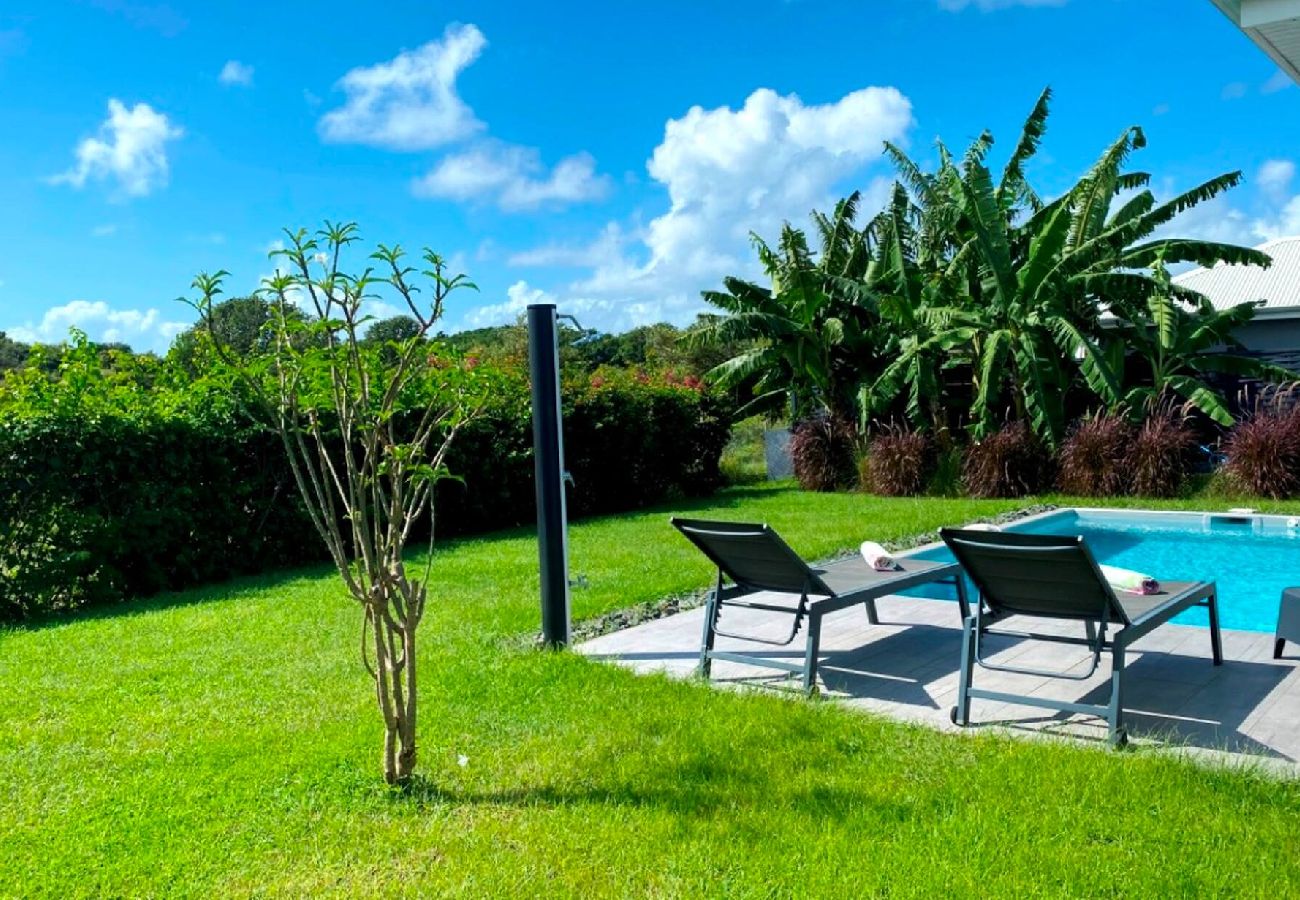 Villa à Le Gosier - Villa Gosier ref G111A 3ch 6 pers piscine