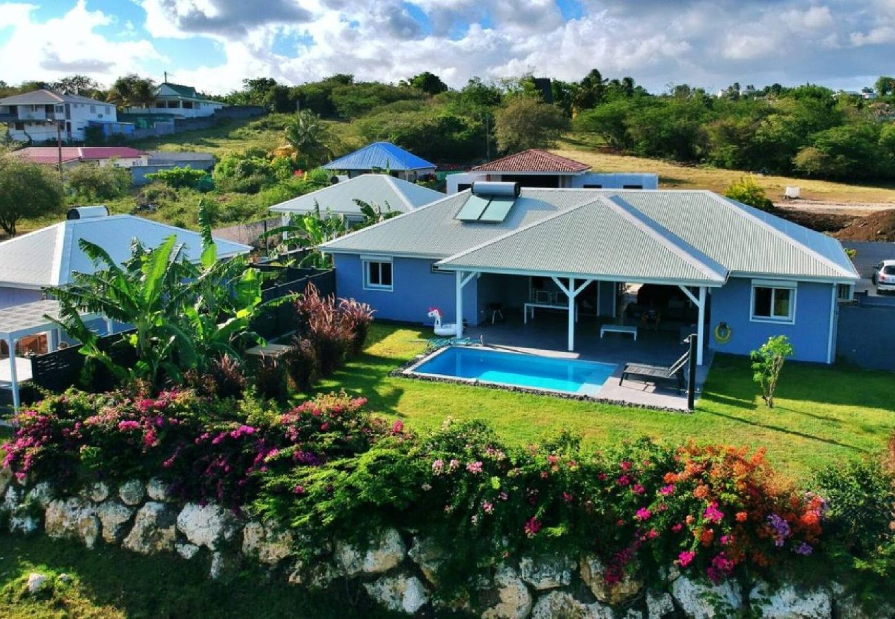 Villa à Le Gosier - Villa Gosier ref G111A 3ch 6 pers piscine