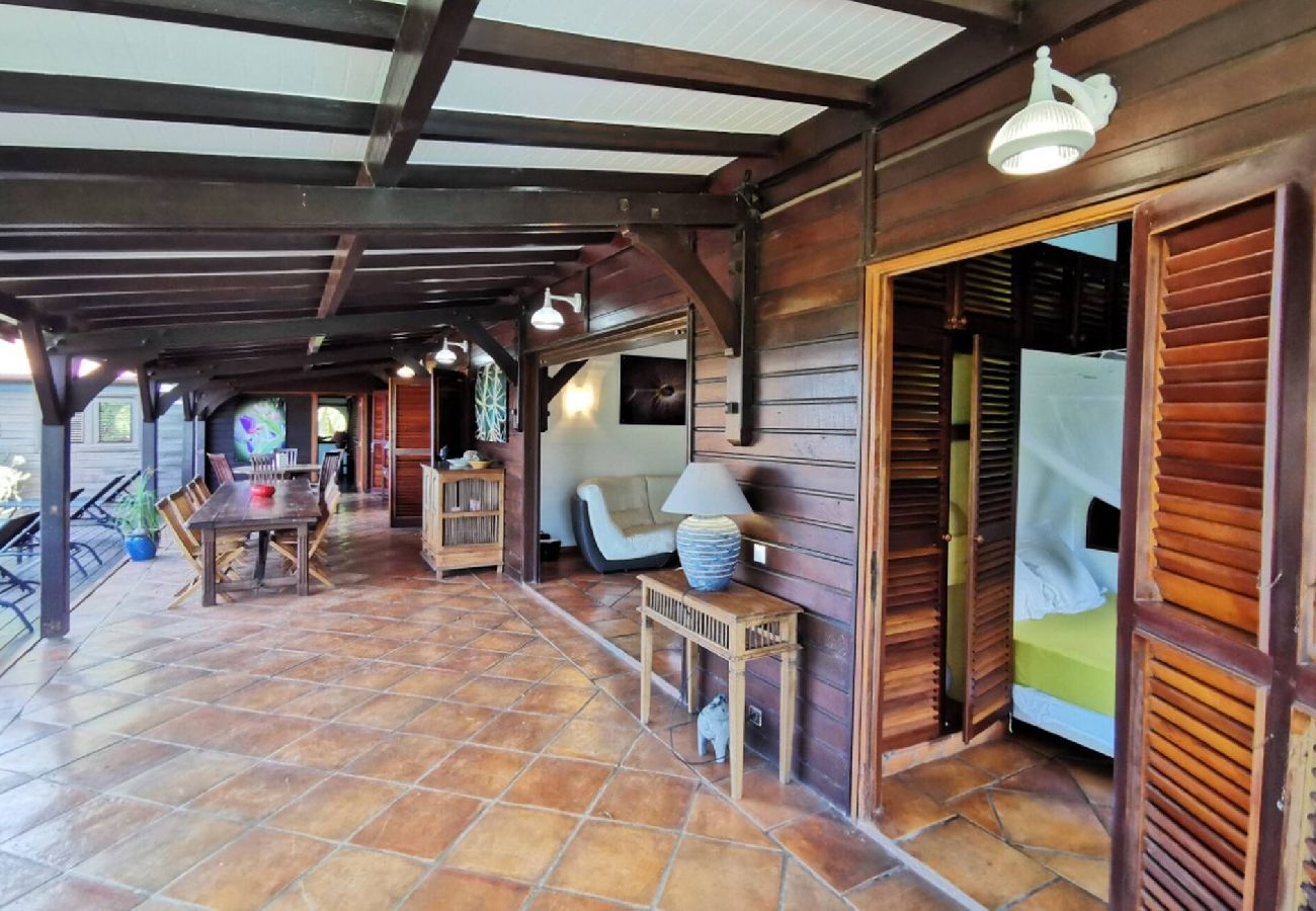 Villa à Deshaies - Villa à Deshaies G199 vue mer 11 pers piscine