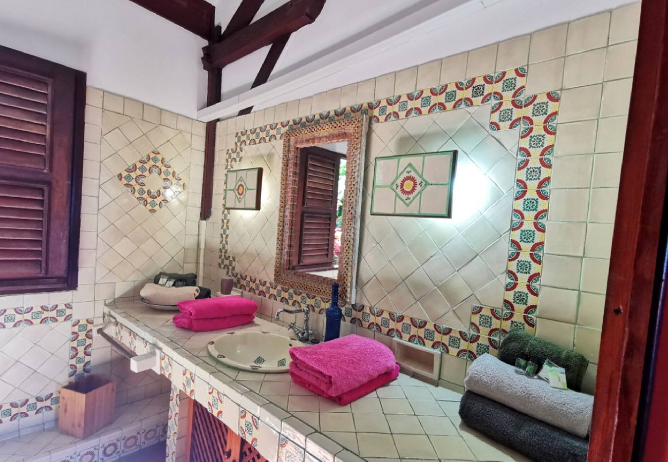 Villa à Deshaies - Villa à Deshaies G199 vue mer 11 pers piscine
