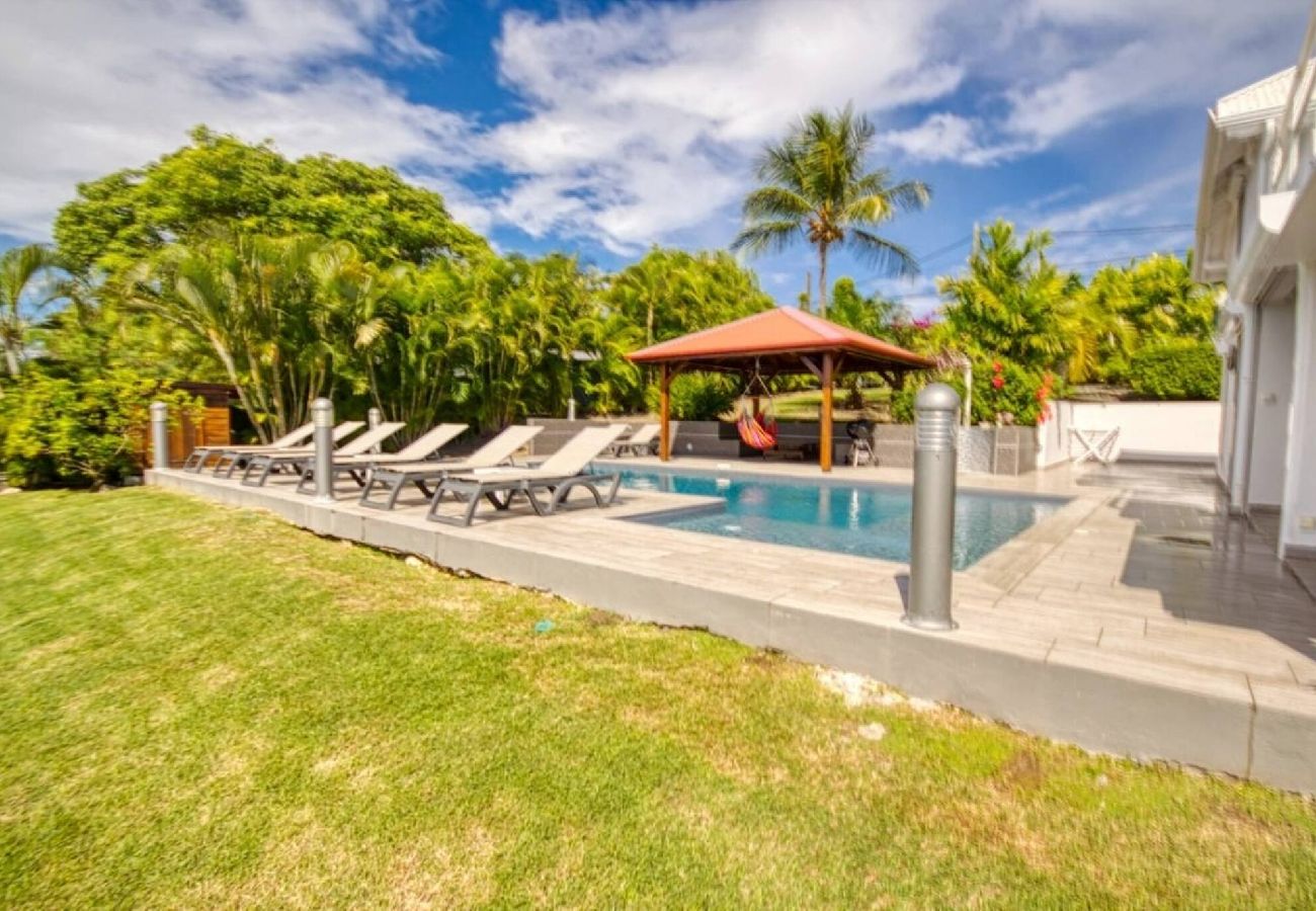 Villa à Saint-François - Villa à Saint François G225 - 4 ch piscine vue mer