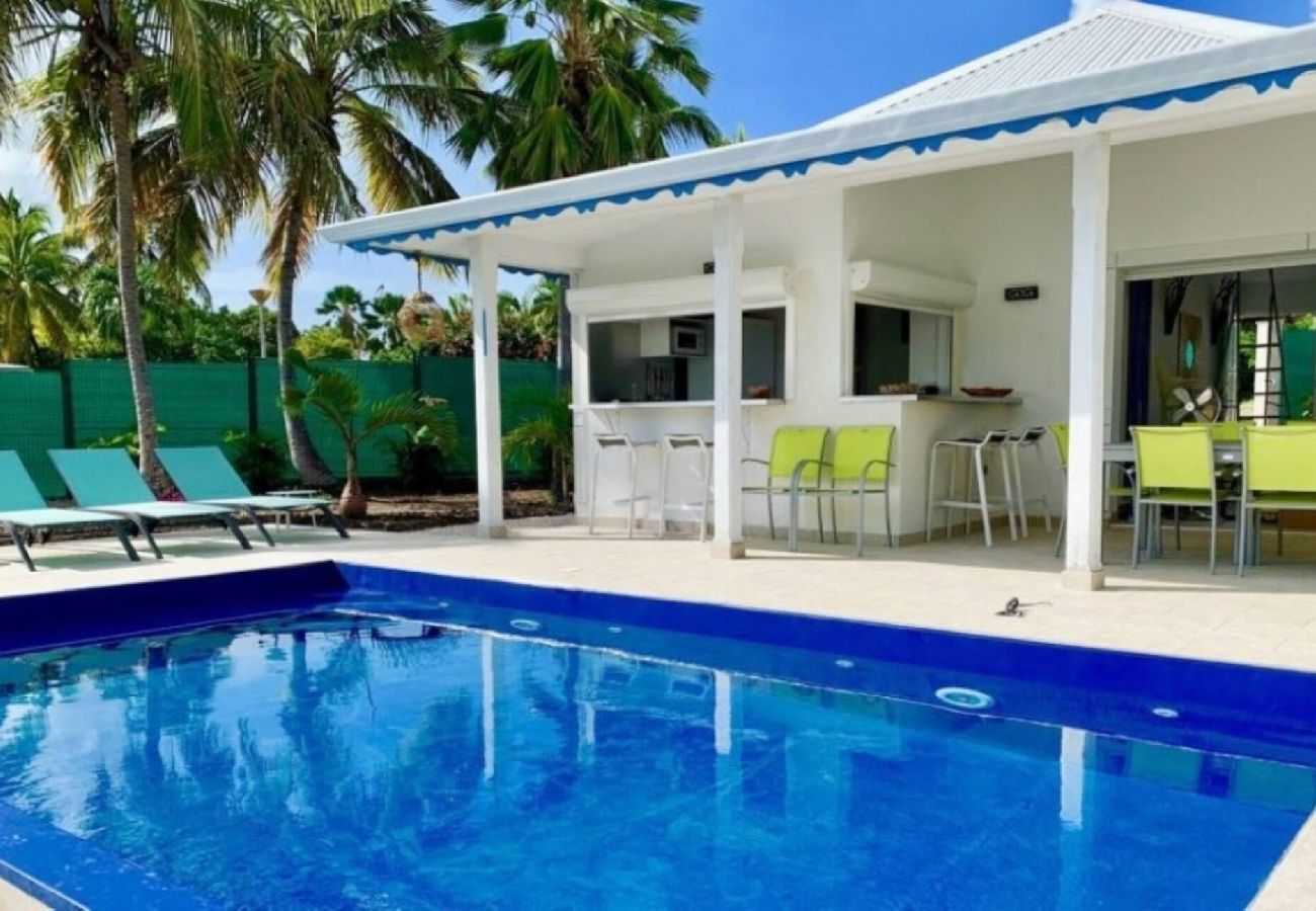 Villa à Saint-François - Villa à Saint François G052C 2 ch piscine 6 pers