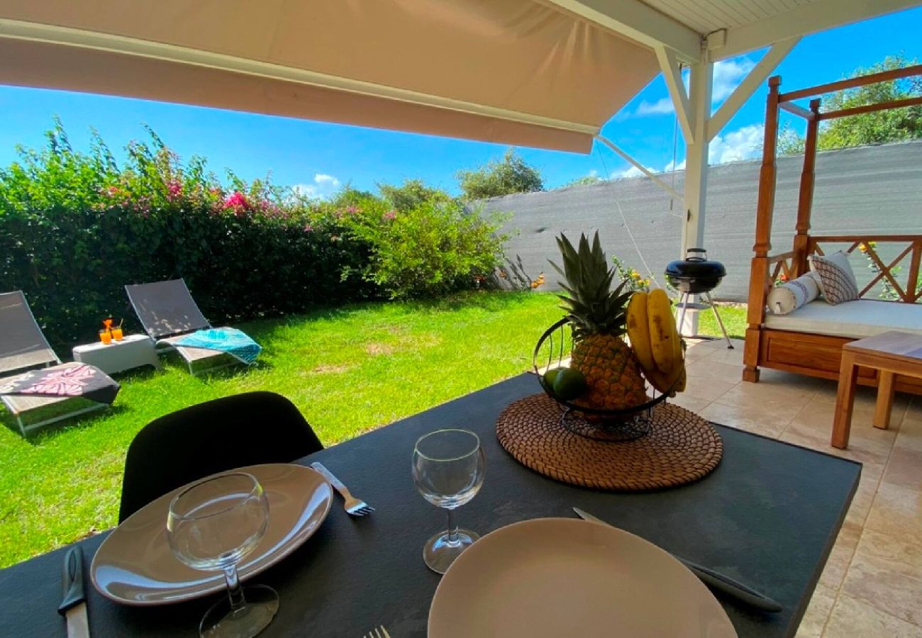 Villa à Le Gosier - Mini villa Gosier ref G015B 1ch 2 pers jacuzzi