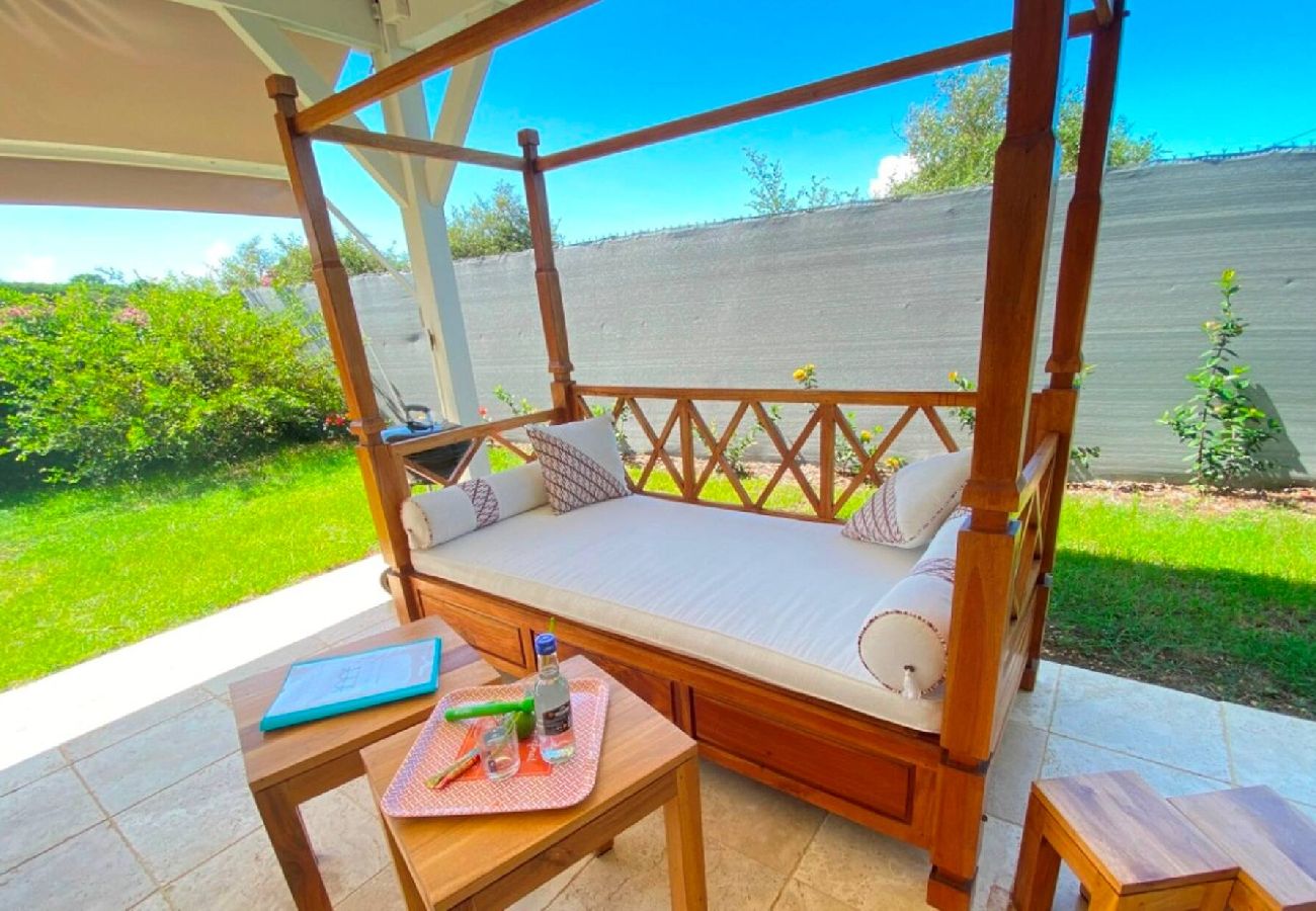 Villa à Le Gosier - Mini villa Gosier ref G015B 1ch 2 pers jacuzzi
