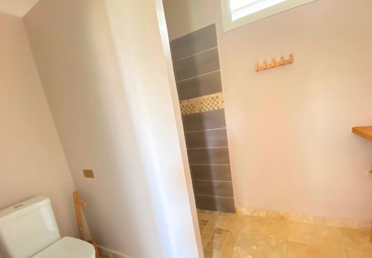 Villa à Le Gosier - Mini villa Gosier ref G015B 1ch 2 pers jacuzzi