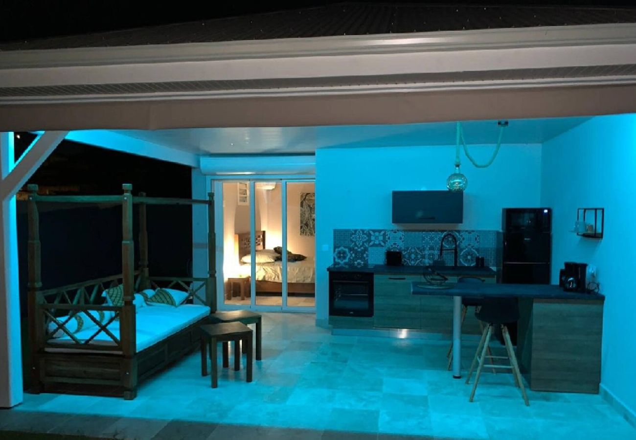 Villa à Le Gosier - Mini villa Gosier ref G015B 1ch 2 pers jacuzzi