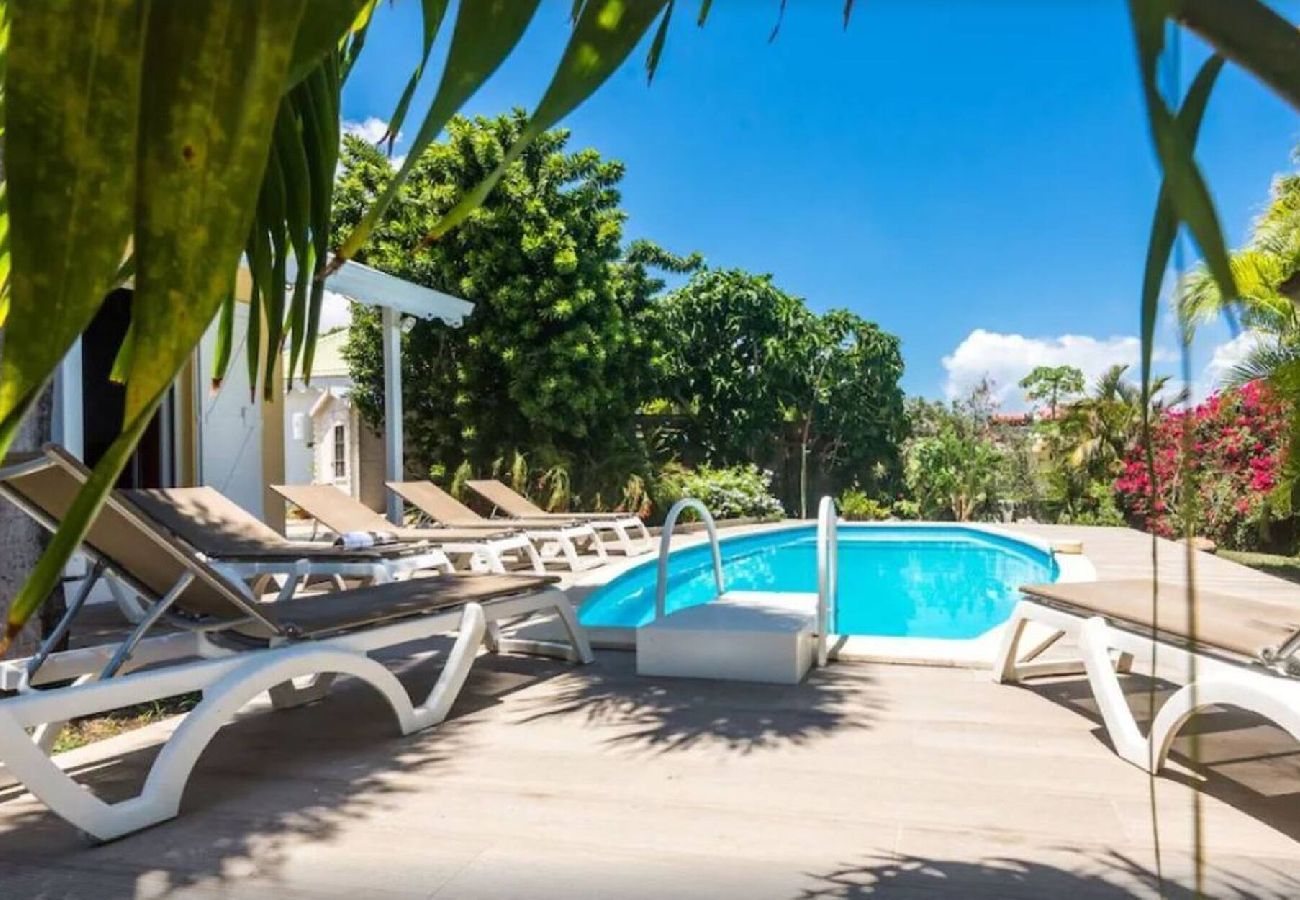Villa à Sainte-Anne - Villa à Sainte Anne G166B 5 ch 12 pers piscine vue
