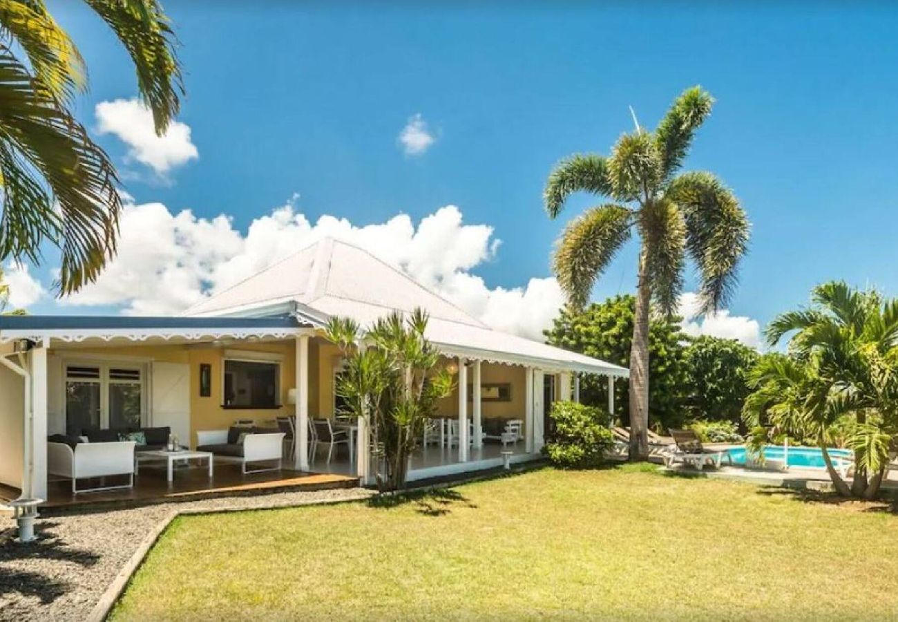 Villa à Sainte-Anne - Villa à Sainte Anne G166B 5 ch 12 pers piscine vue