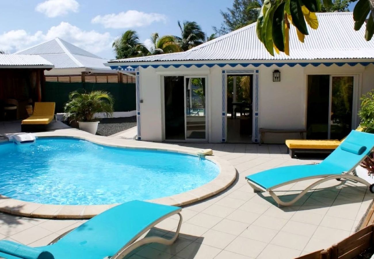 Villa à Saint-François - Villa ref G019 Saint François 1 ch piscine 4 pers