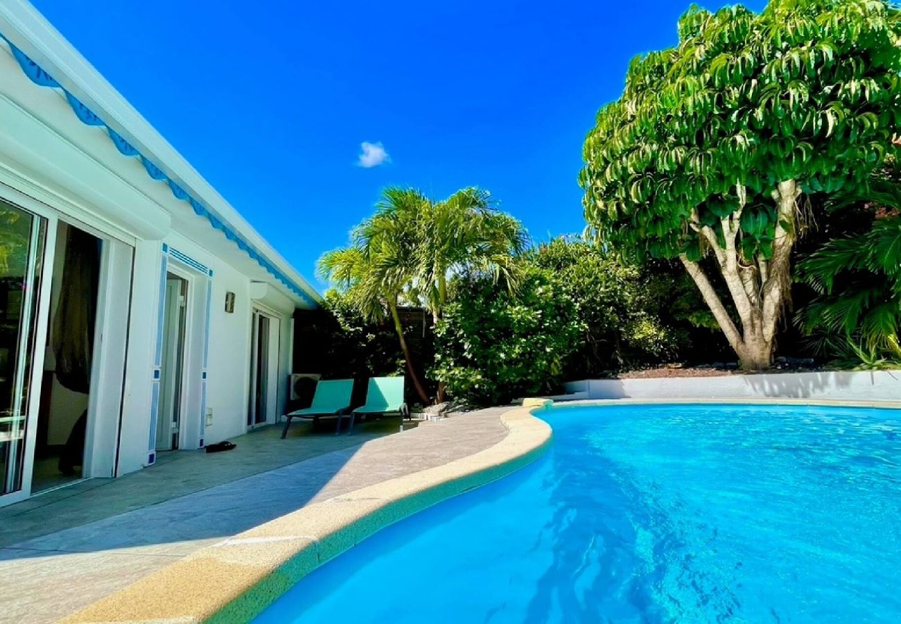 Villa à Saint-François - Villa ref G019 Saint François 1 ch piscine 4 pers