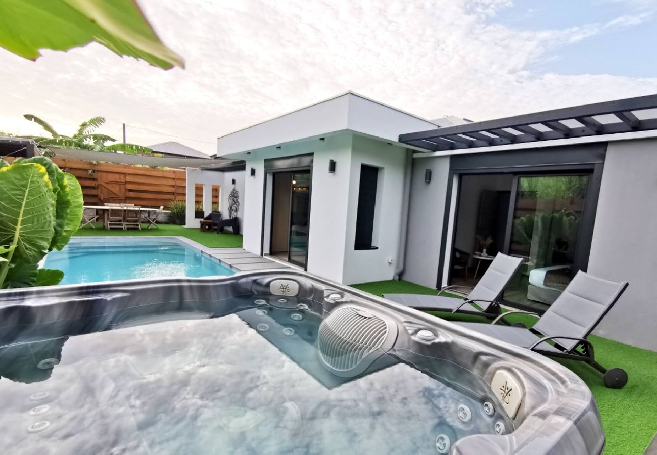 Villa à Sainte-Rose - Villa à Sainte Rose G156B piscine 3ch 8 pers