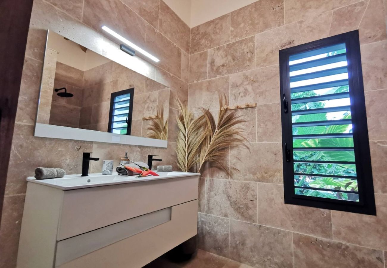 Villa à Sainte-Rose - Villa à Sainte Rose G156B piscine 3ch 8 pers