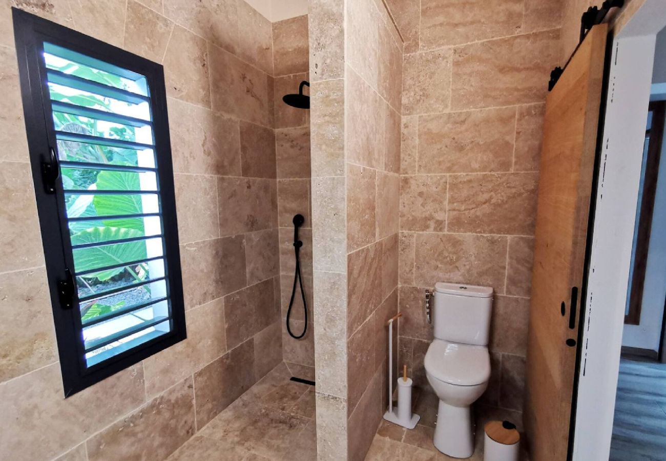 Villa à Sainte-Rose - Villa à Sainte Rose G156B piscine 3ch 8 pers