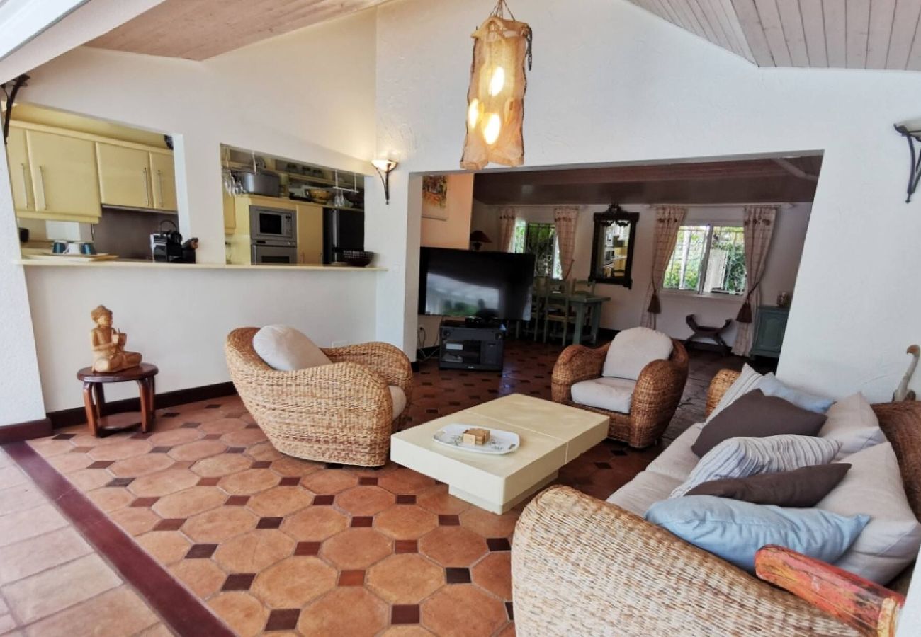 Villa à Saint-François - Villa ref G116C à Saint François 4 ch piscine