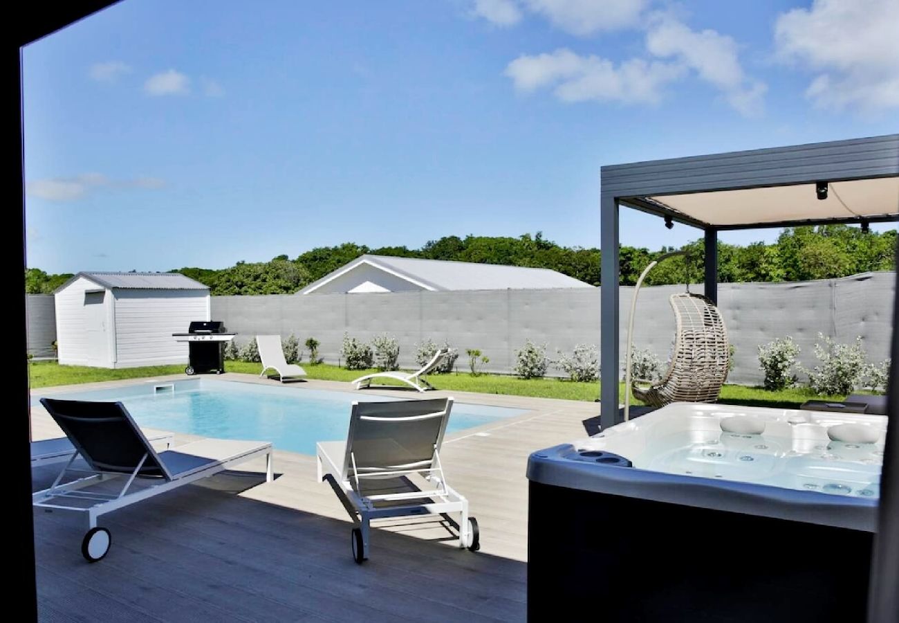 Villa à Saint-François - Villa à St François G163B - 4 chambres piscine
