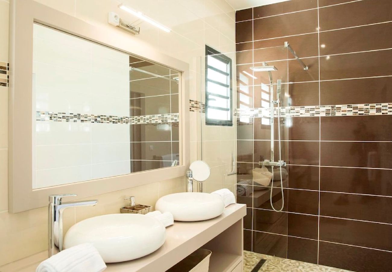 Villa à Saint-François - Villa à St François G163B - 4 chambres piscine