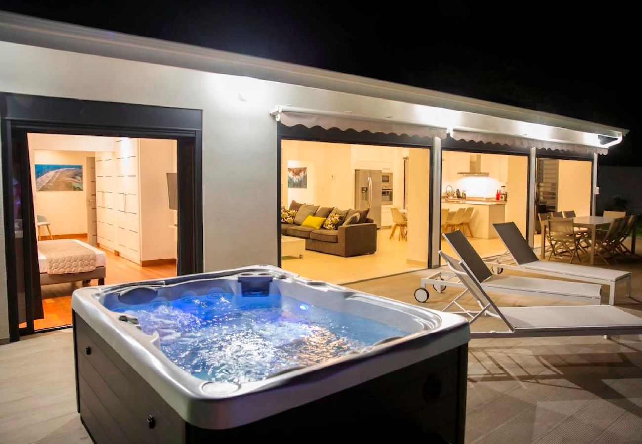Villa à Saint-François - Villa à St François G163B - 4 chambres piscine