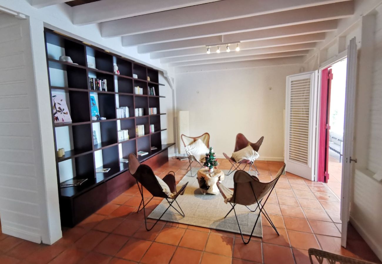Villa à Saint-François - Villa à Saint François G158C 4 ch piscine privée