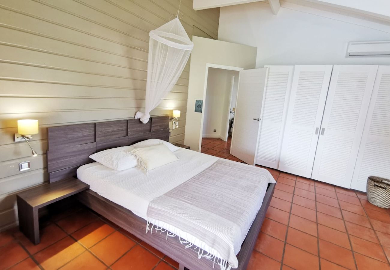 Villa à Saint-François - Villa à Saint François G158C 4 ch piscine privée