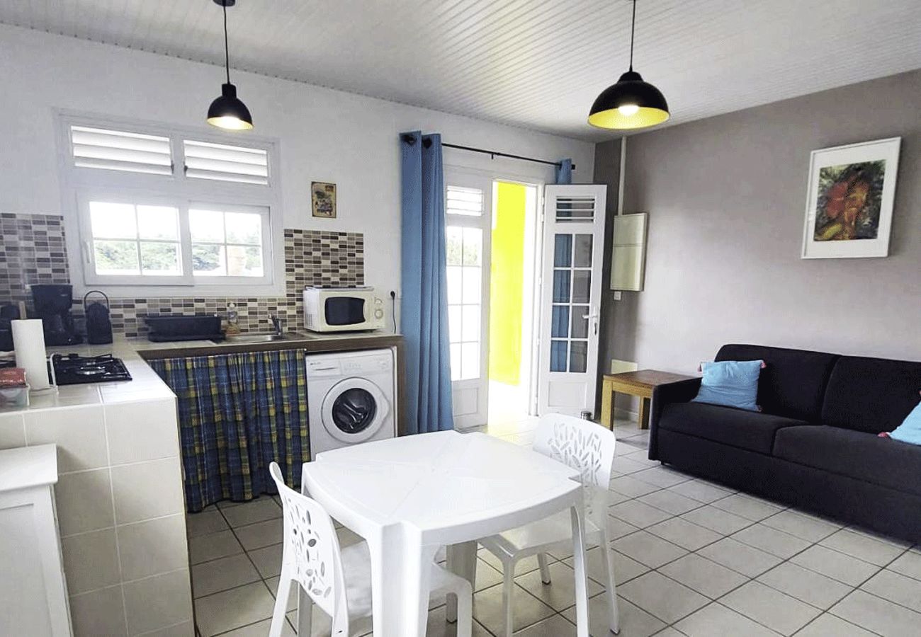 Bungalow à Le Diamant - Bungalow au Diamant en Martinique - Ref : M029A