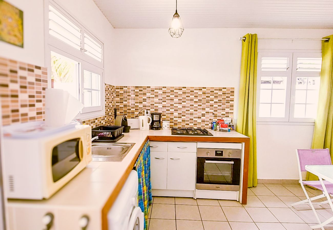 Bungalow à Le Diamant - Bungalow au Diamant en Martinique - Ref : M029B