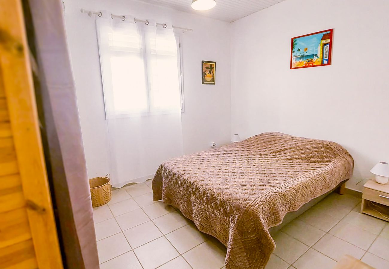 Bungalow à Le Diamant - Bungalow au Diamant en Martinique - Ref : M029B
