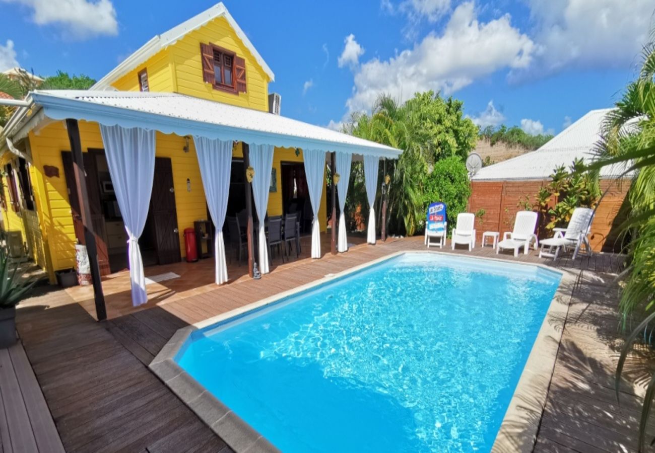 Villa à Le Diamant - Villa au Diamant en Martinique - Ref : M044