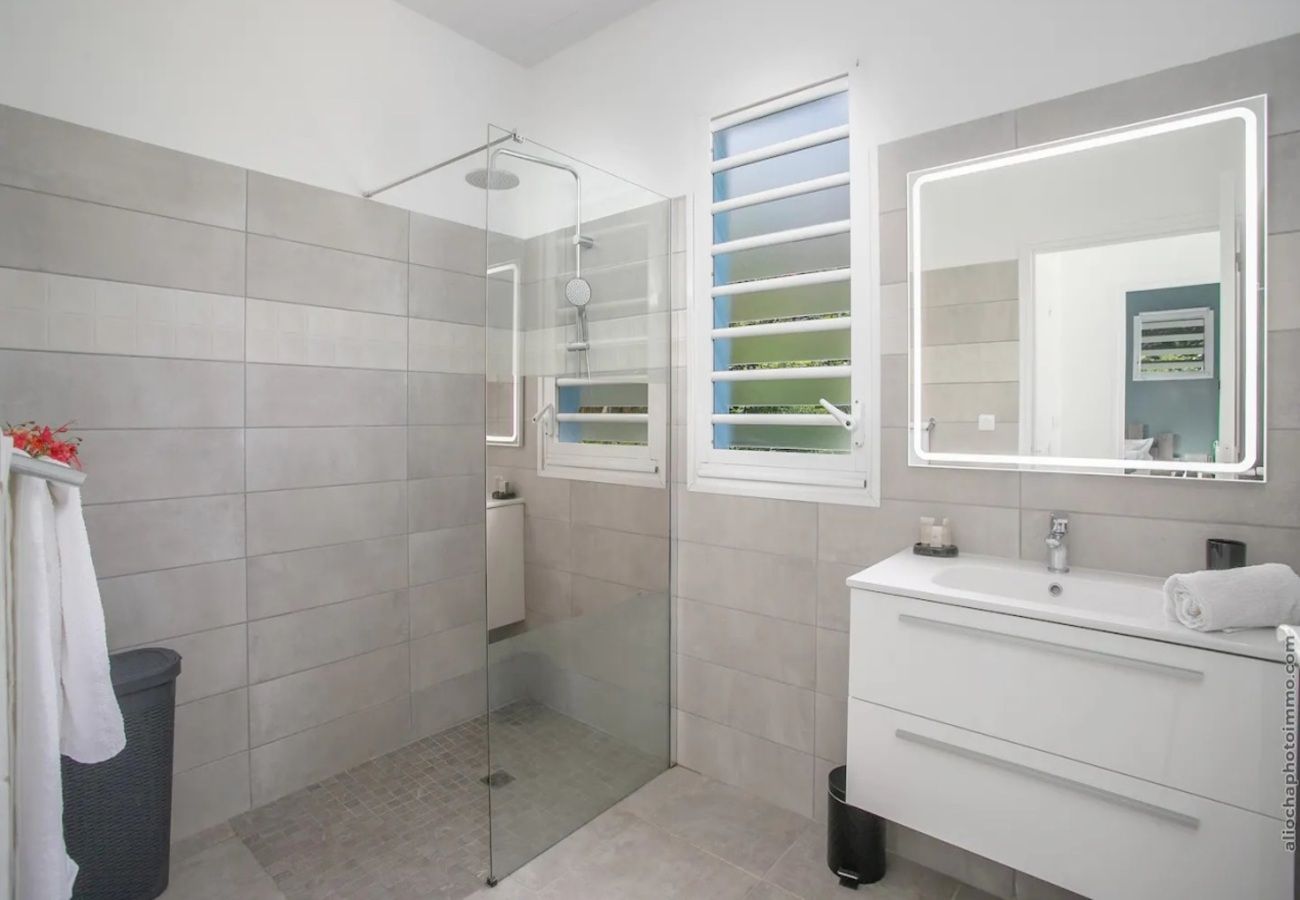 Villa à Le Diamant - Villa au Diamant en Martinique - Ref : M046C