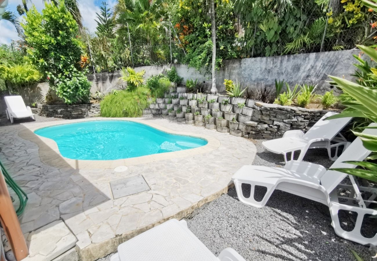 Villa à Sainte-Anne - Villa à Sainte Anne en Martinique - Ref : M059