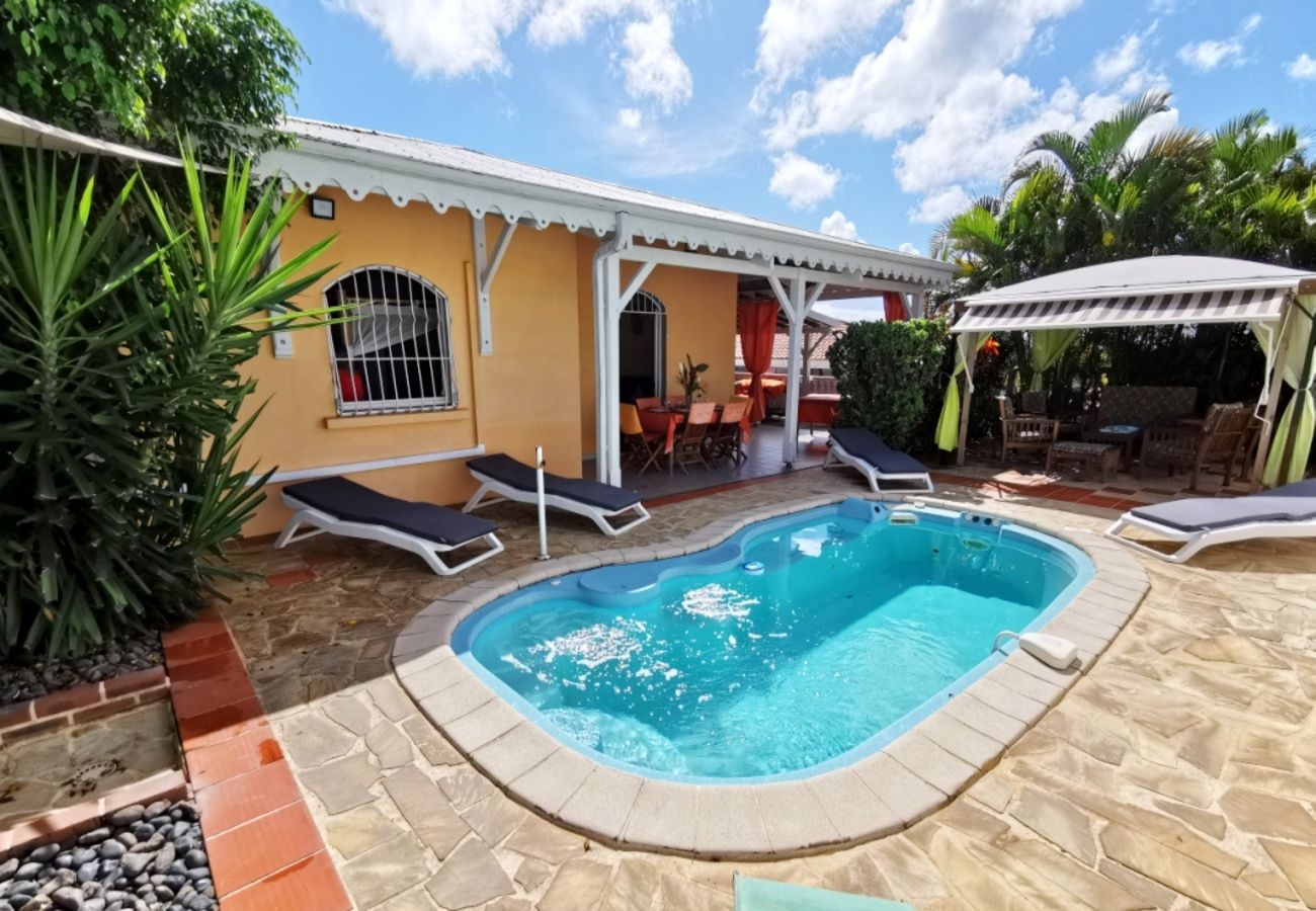 Villa à Sainte-Anne - Villa à Sainte Anne en Martinique - Ref : M045
