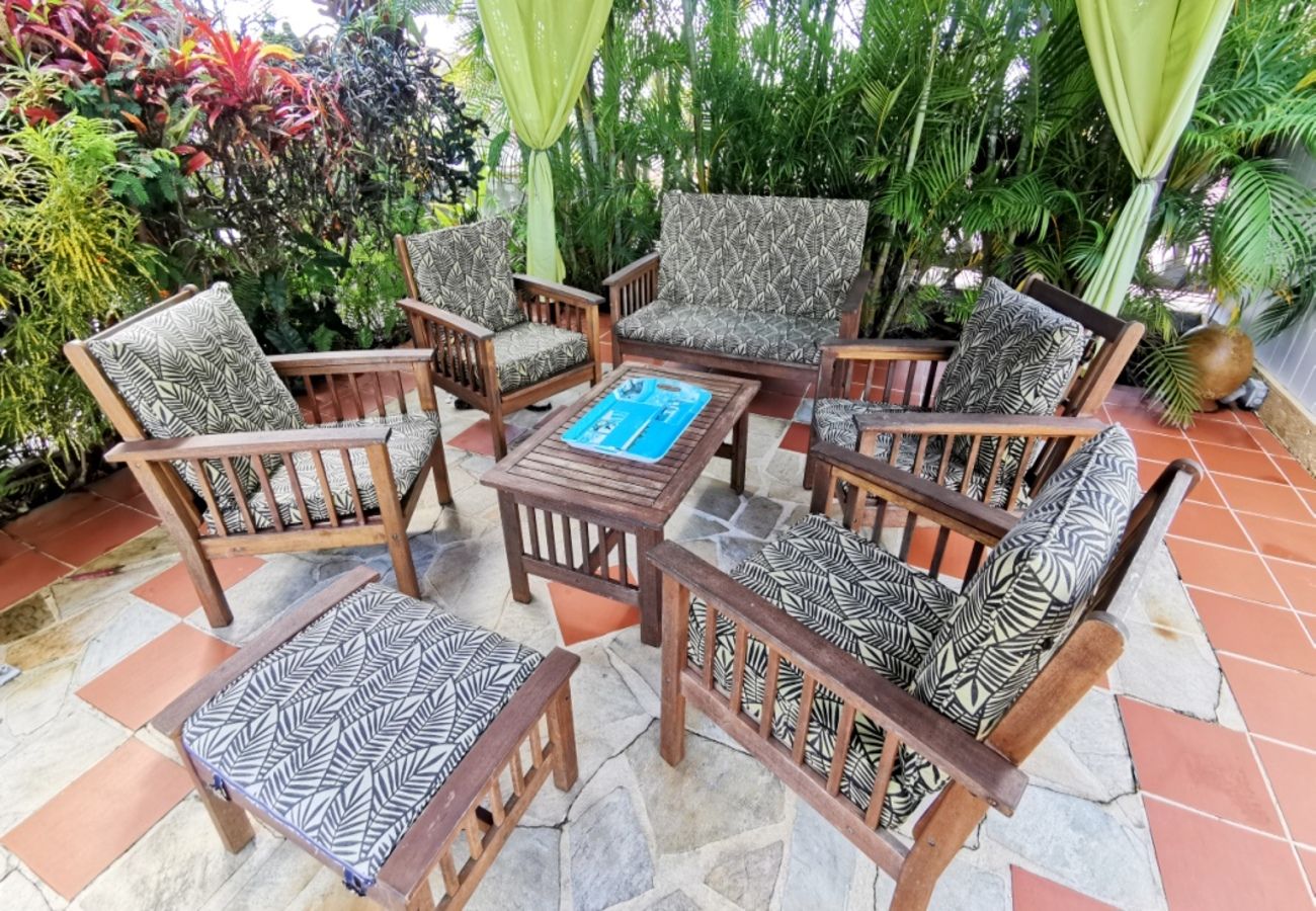 Villa à Sainte-Anne - Villa à Sainte Anne en Martinique - Ref : M045