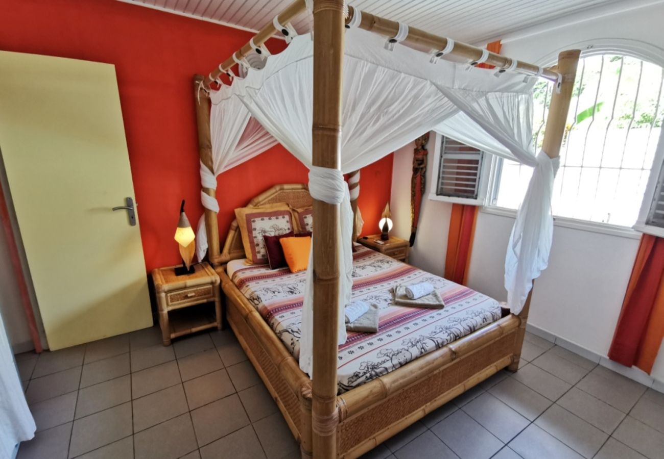 Villa à Sainte-Anne - Villa à Sainte Anne en Martinique - Ref : M045