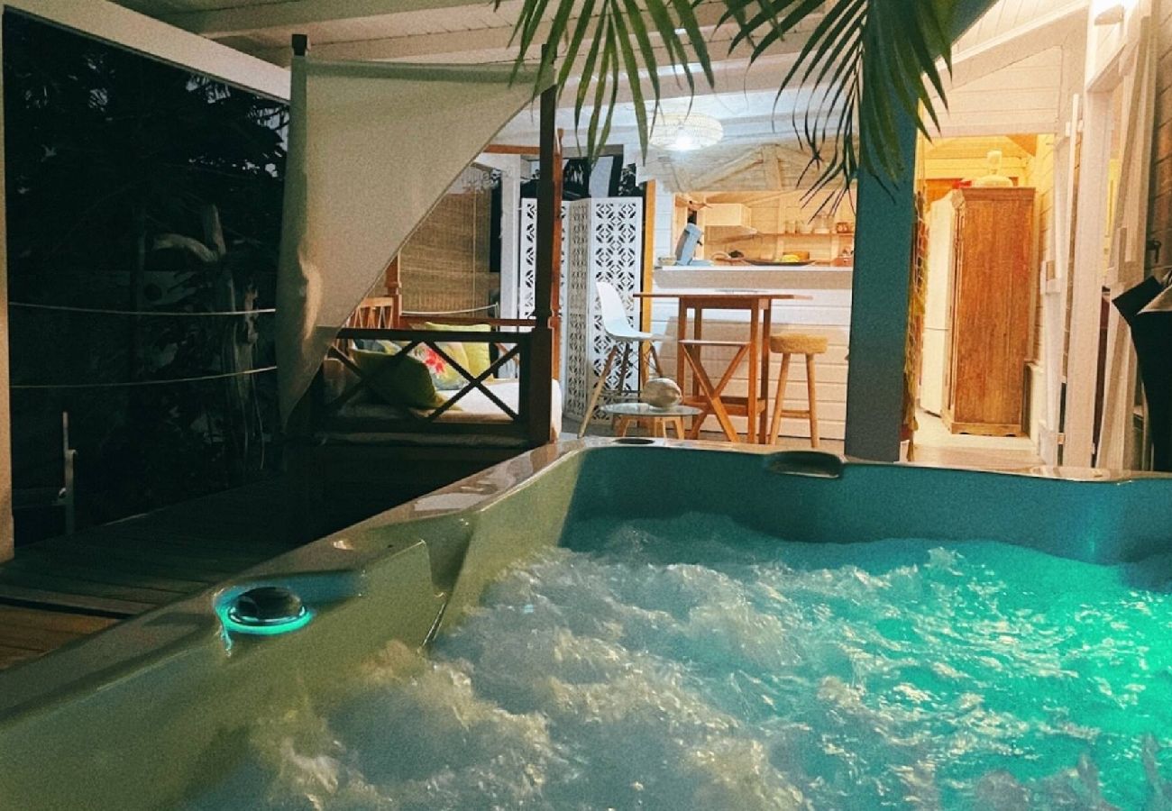 Bungalow à Saint-François - Bungalow à Saint François G038B - 1 ch jacuzzi