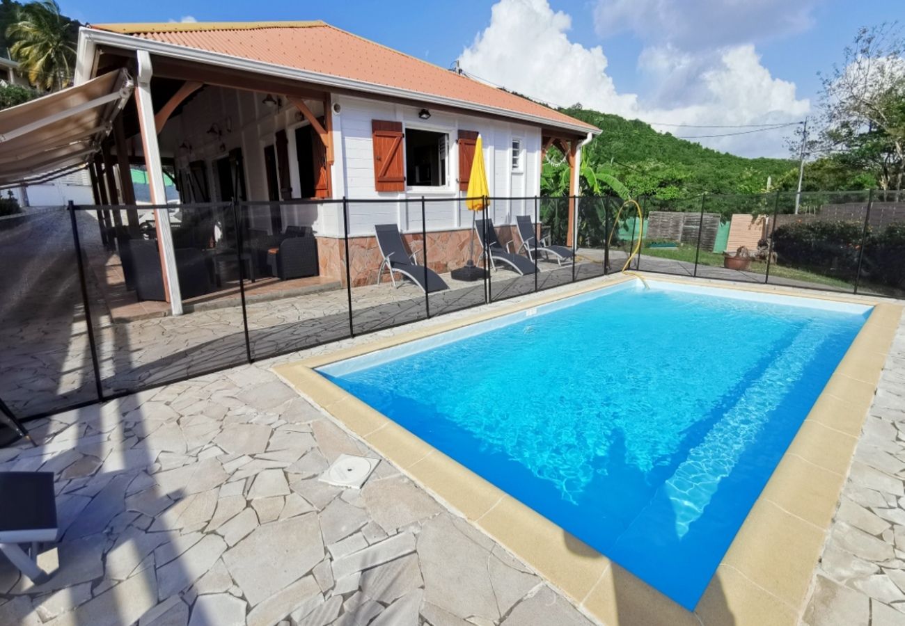 Villa à Le Diamant - Villa au Diamant en Martinique - Ref : M078