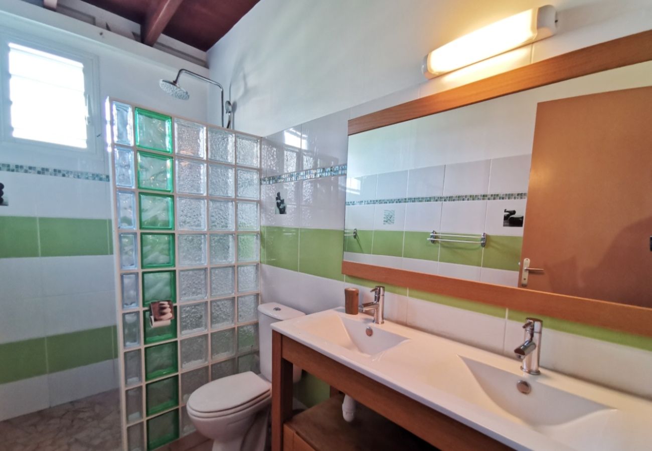Villa à Le Diamant - Villa au Diamant en Martinique - Ref : M078