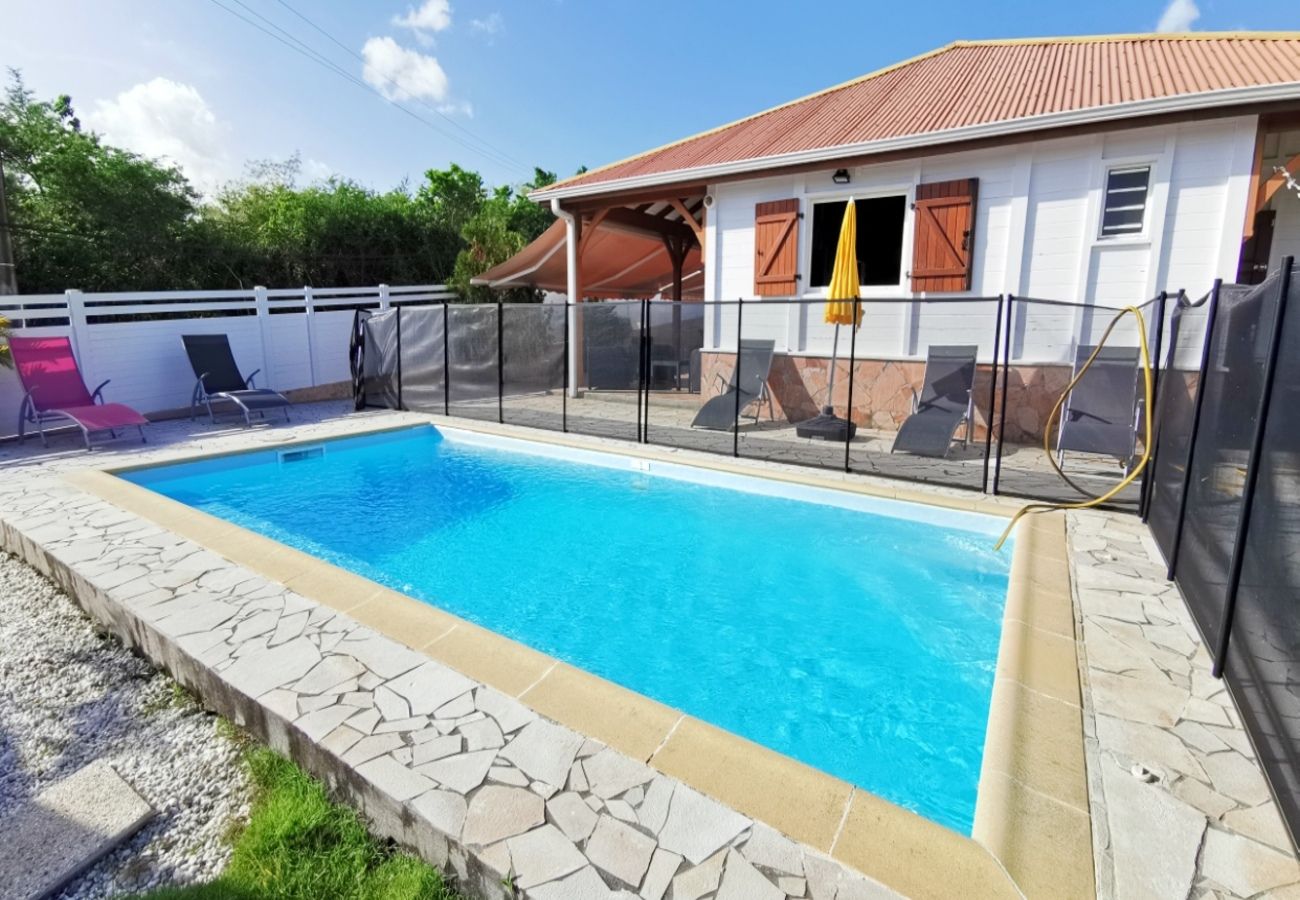 Villa à Le Diamant - Villa au Diamant en Martinique - Ref : M078