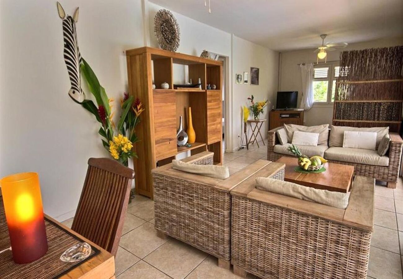 Villa à Sainte-Anne - Villa à Sainte Anne en Martinique - Ref : M082