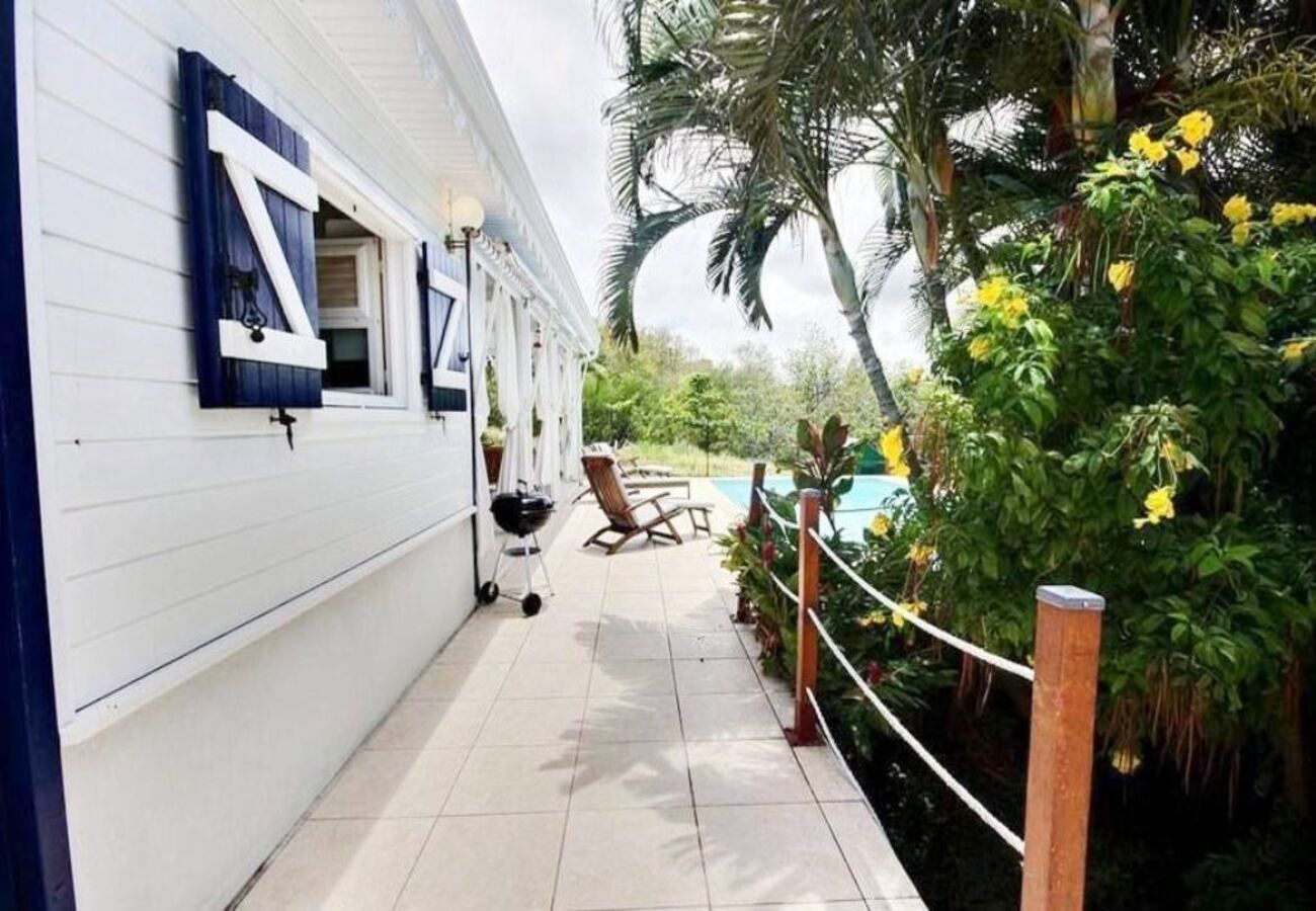 Villa à Sainte-Anne - Villa à Sainte Anne en Martinique - Ref : M082