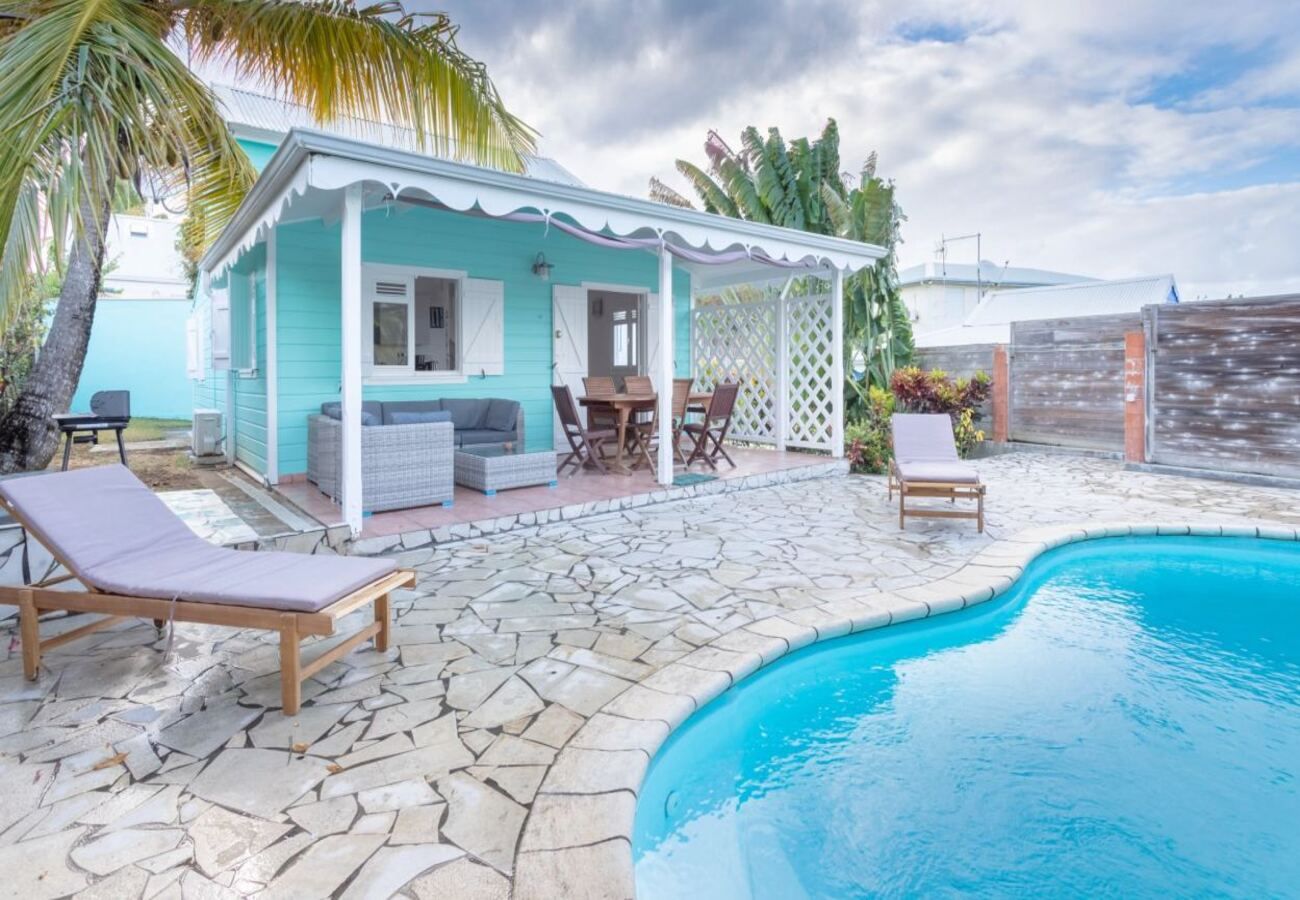 Villa à Sainte-Anne - Villa à Sainte Anne en Martinique - Ref : M135B