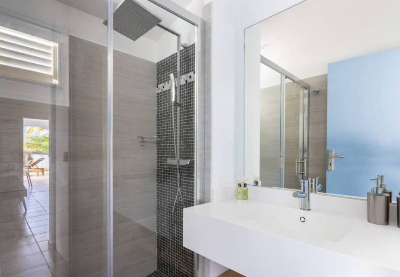 Villa à Sainte-Anne - Villa à Sainte Anne en Martinique - Ref : M135C