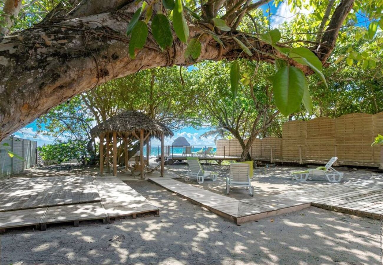 Villa à Le Diamant - Villa au Diamant en Martinique - Ref : M154